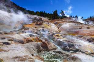 Bumpass Hell-9731.jpg Bumpass Hell-9731.jpg